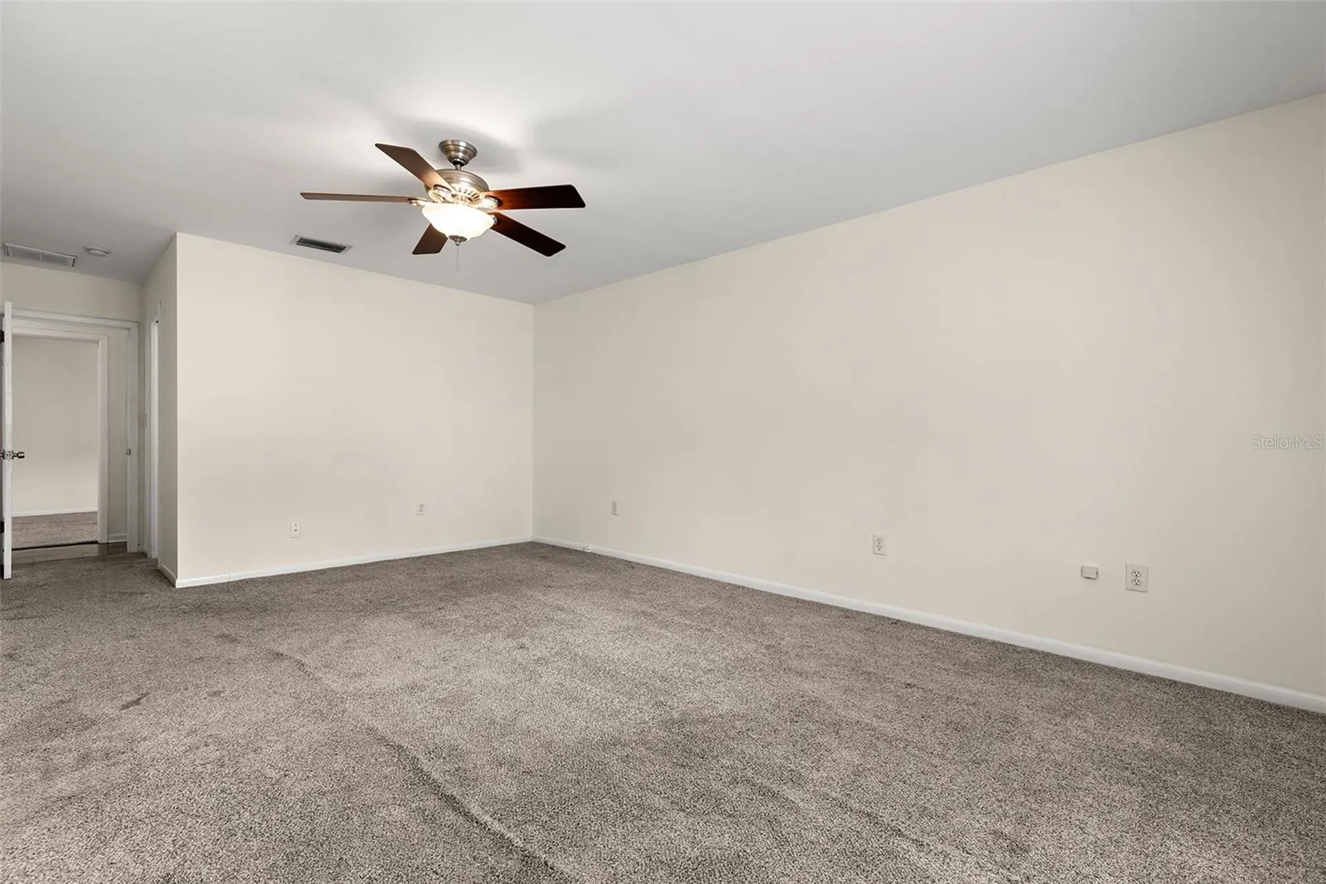 4813 W Bay Villa Avenue Tampa FL 33611