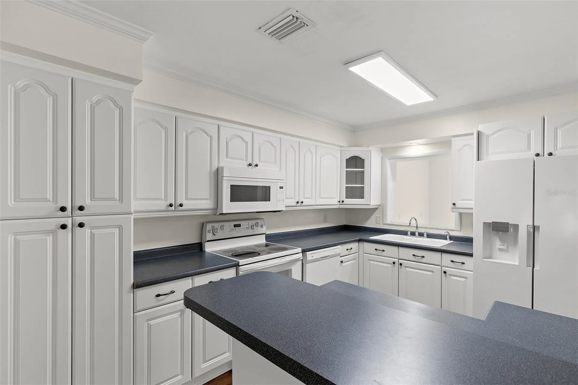 4813 W Bay Villa Avenue Tampa FL 33611
