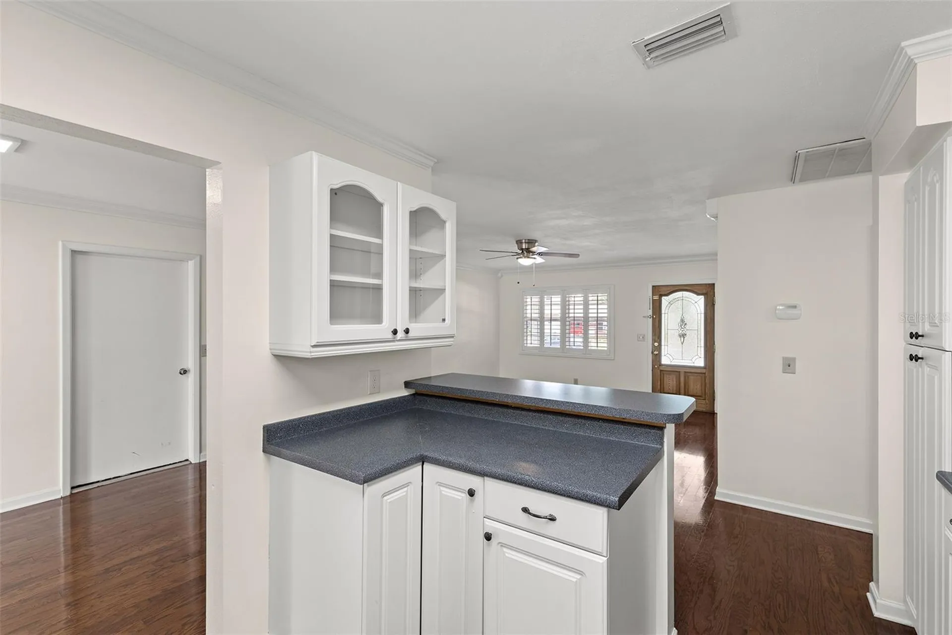 4813 W Bay Villa Avenue Tampa FL 33611