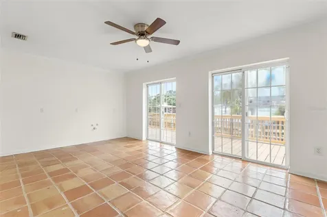 4813 W Bay Villa Avenue Tampa FL 33611