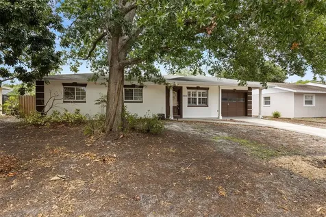 4813 W Bay Villa Avenue Tampa FL 33611