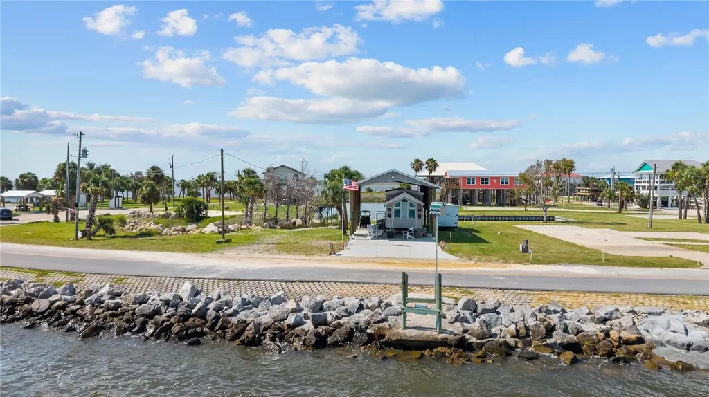 758 Main Street Horseshoe Beach FL 32648