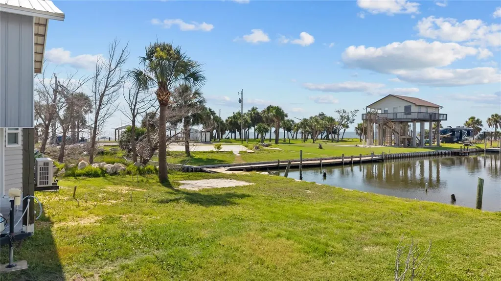 758 Main Street Horseshoe Beach FL 32648
