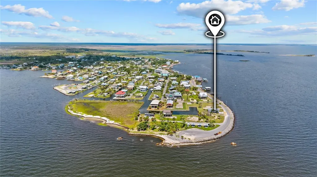 758 Main Street Horseshoe Beach FL 32648