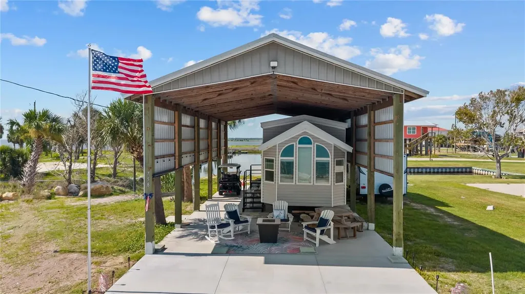 758 Main Street Horseshoe Beach FL 32648