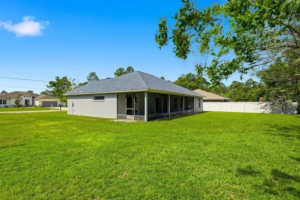 30 Sea Serpent Trail E Palm Coast FL 32164