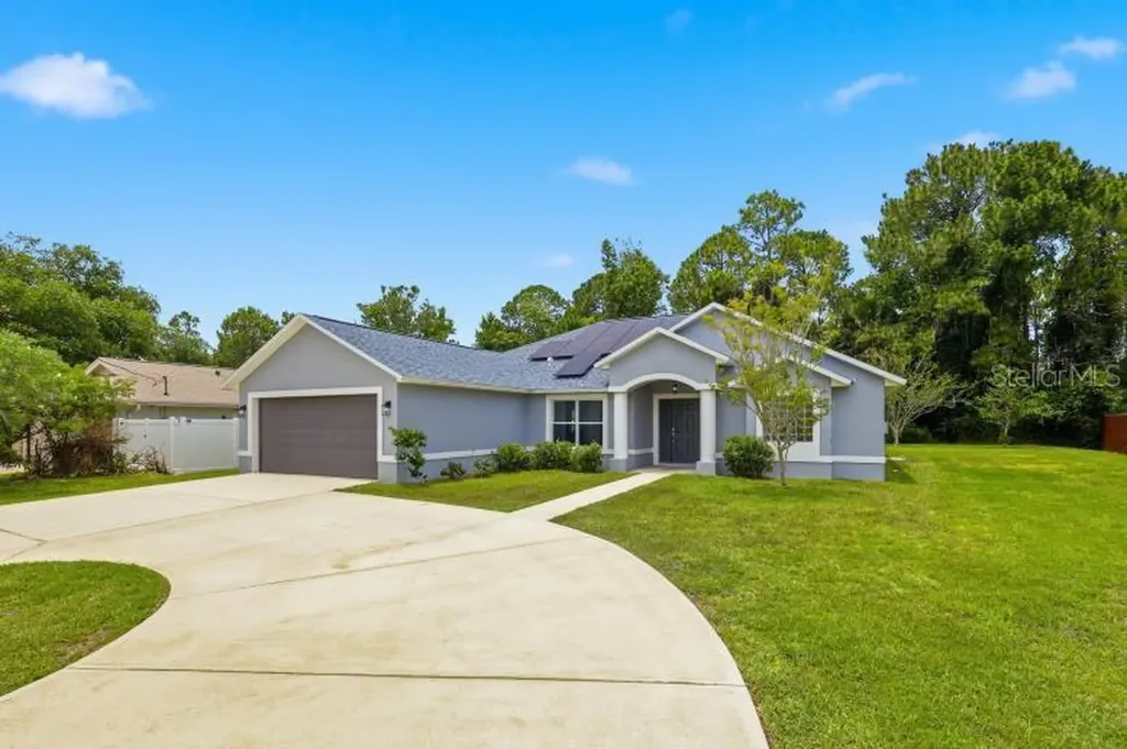 30 Sea Serpent Trail E Palm Coast FL 32164