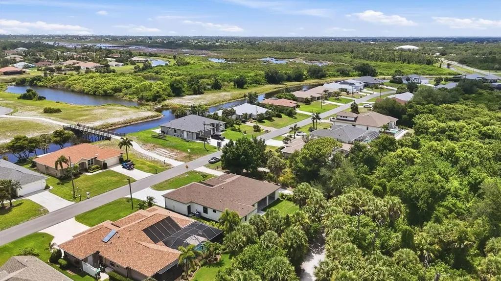166 Medalist Road Rotonda West FL 33947