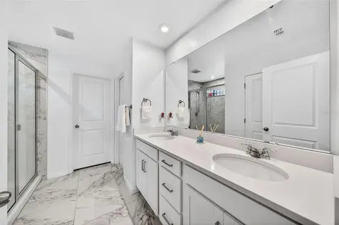 11404 Sunsail Avenue Orlando FL 32832