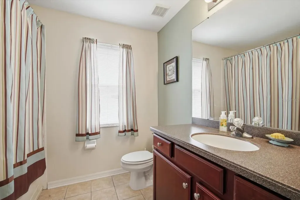 408 Stone Briar Drive Ruskin FL 33570