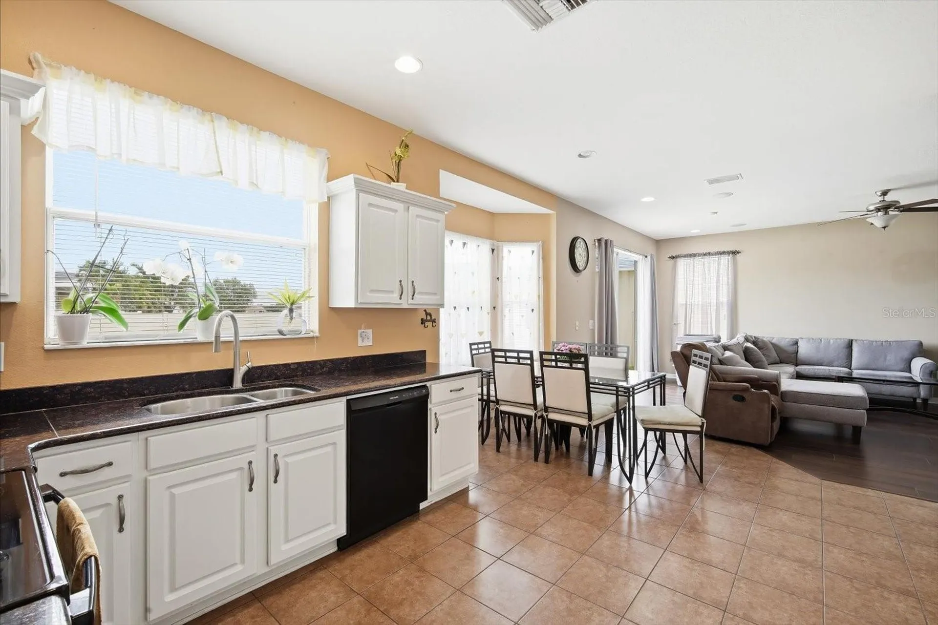 408 Stone Briar Drive Ruskin FL 33570