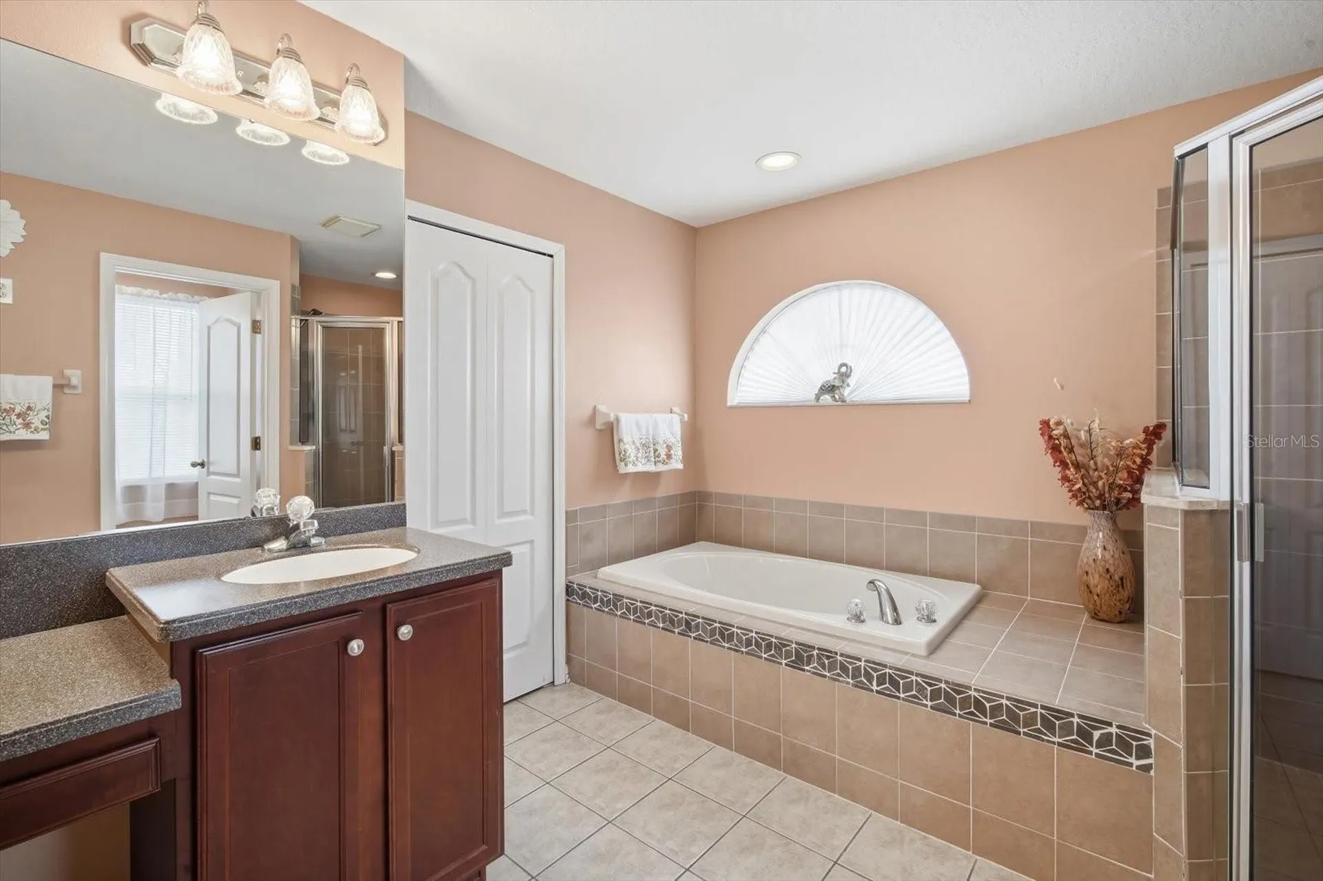 408 Stone Briar Drive Ruskin FL 33570