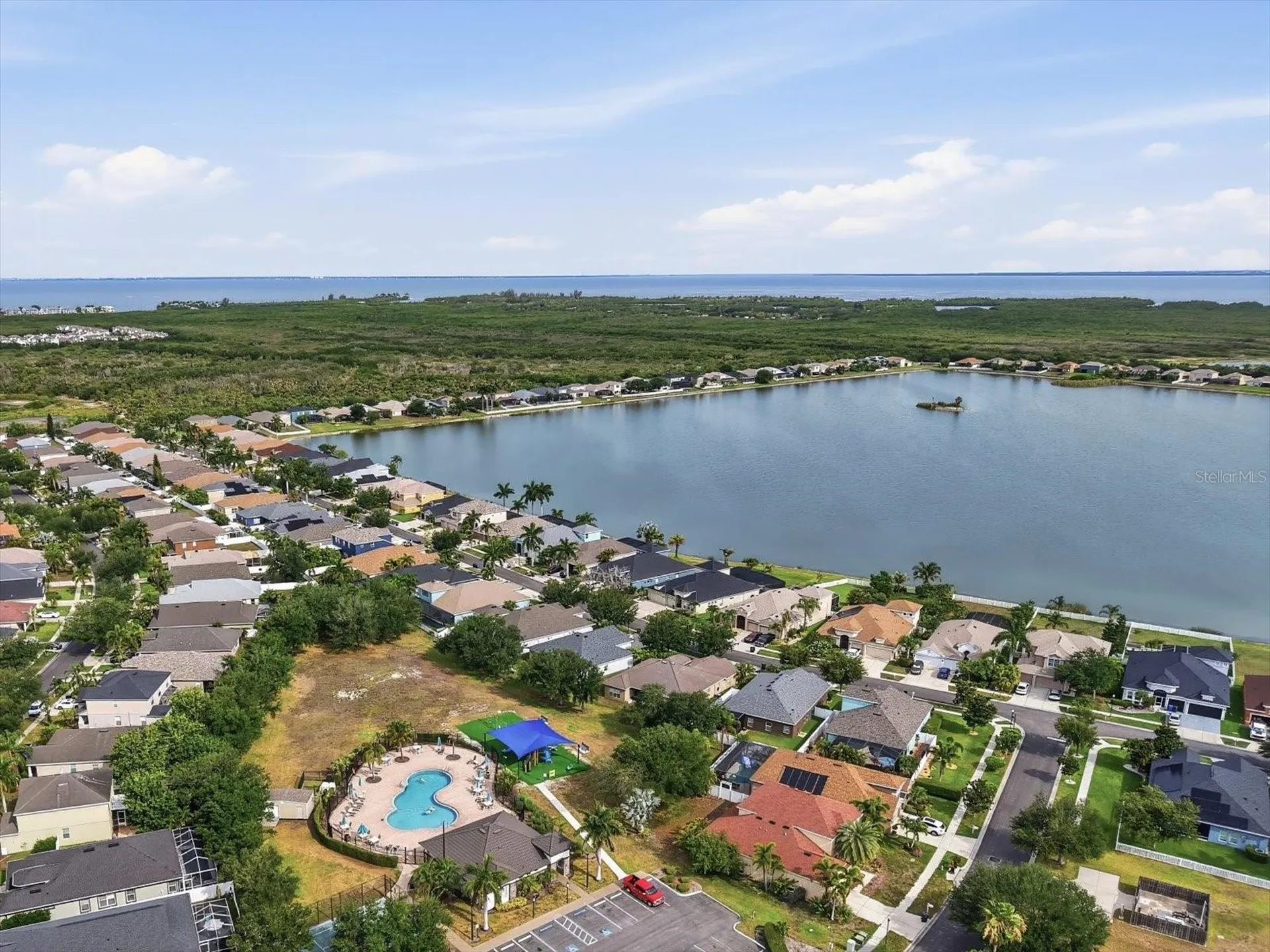 408 Stone Briar Drive Ruskin FL 33570
