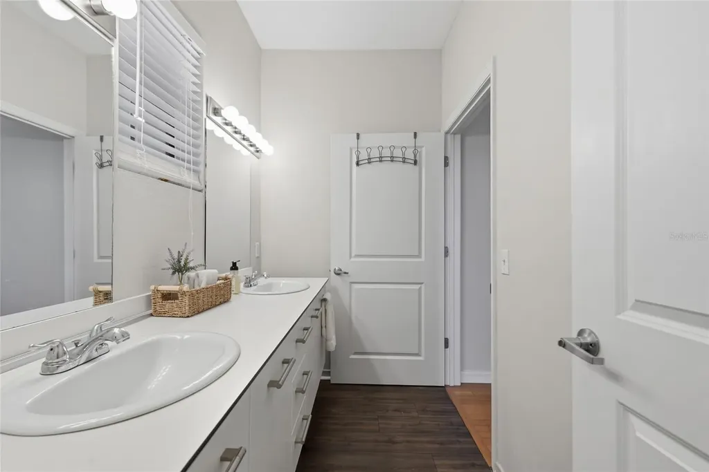 20 SW 6th Street Gainesville FL 32601