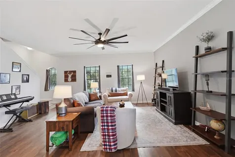 20 SW 6th Street Gainesville FL 32601