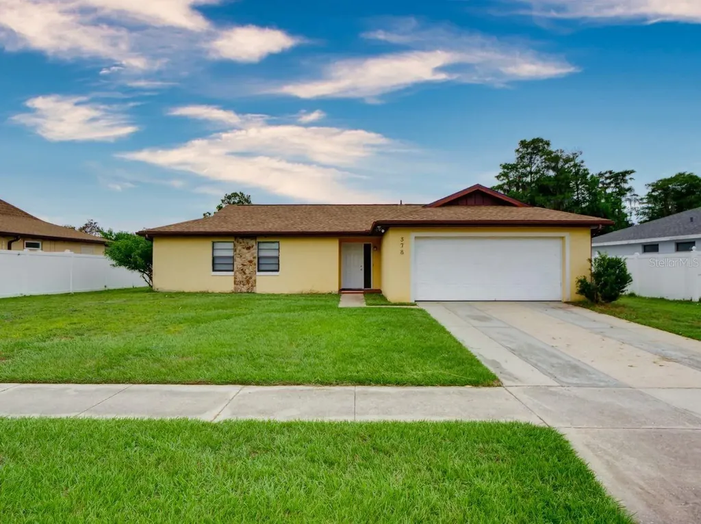 378 Buttonwood Drive Kissimmee FL 34743