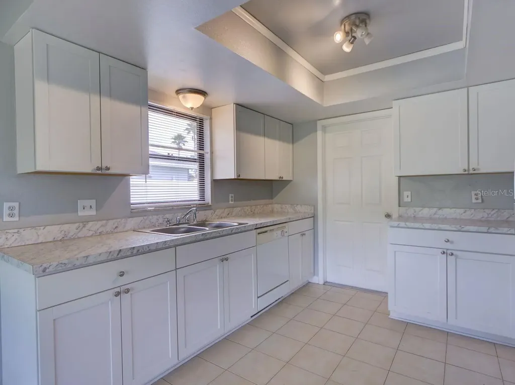 378 Buttonwood Drive Kissimmee FL 34743