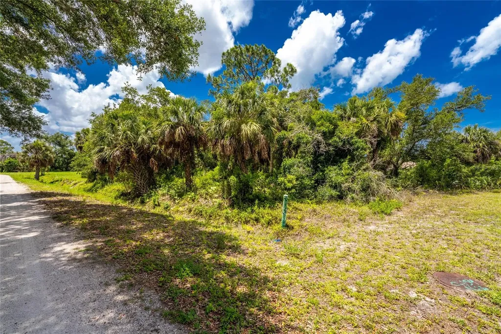2ND Street Englewood FL 34223