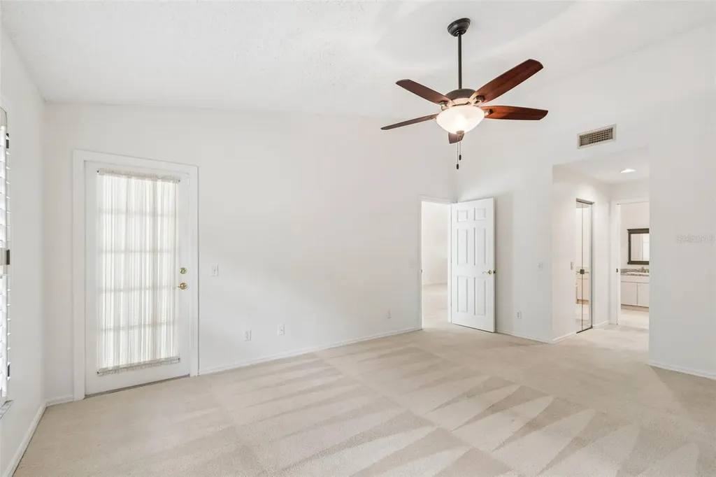 7656 Palm Aire Lane Sarasota FL 34243