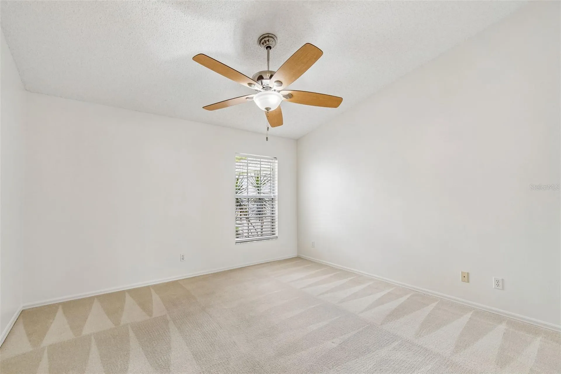 7656 Palm Aire Lane Sarasota FL 34243