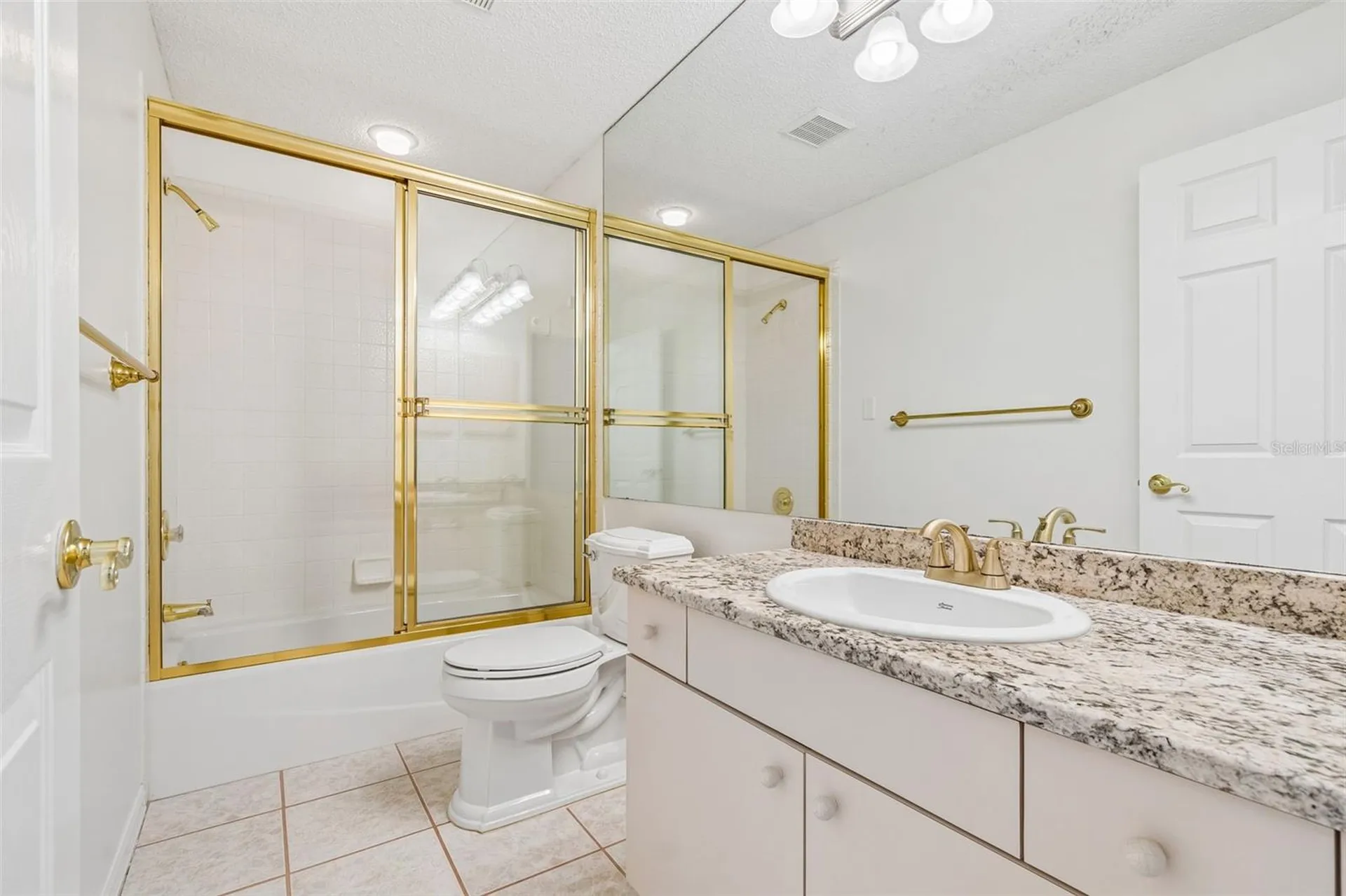 7656 Palm Aire Lane Sarasota FL 34243
