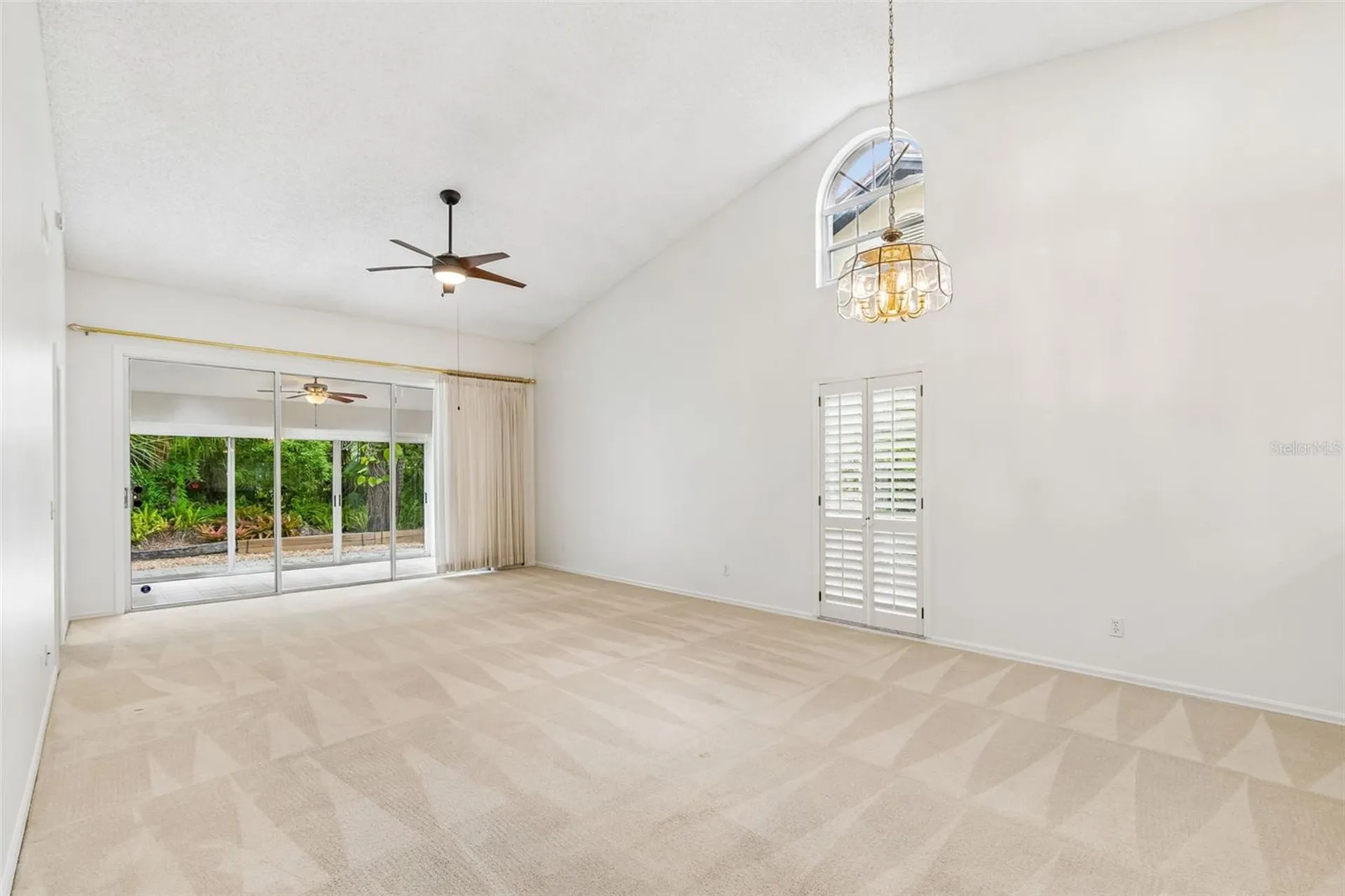 7656 Palm Aire Lane Sarasota FL 34243