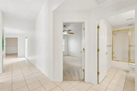 7656 Palm Aire Lane Sarasota FL 34243