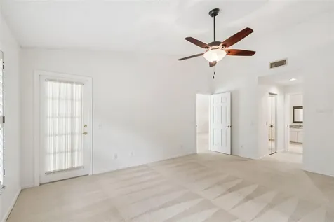 7656 Palm Aire Lane Sarasota FL 34243
