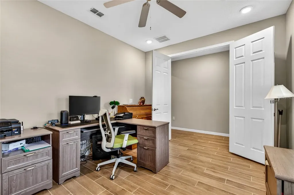 4869 Echo Court Oviedo FL 32765
