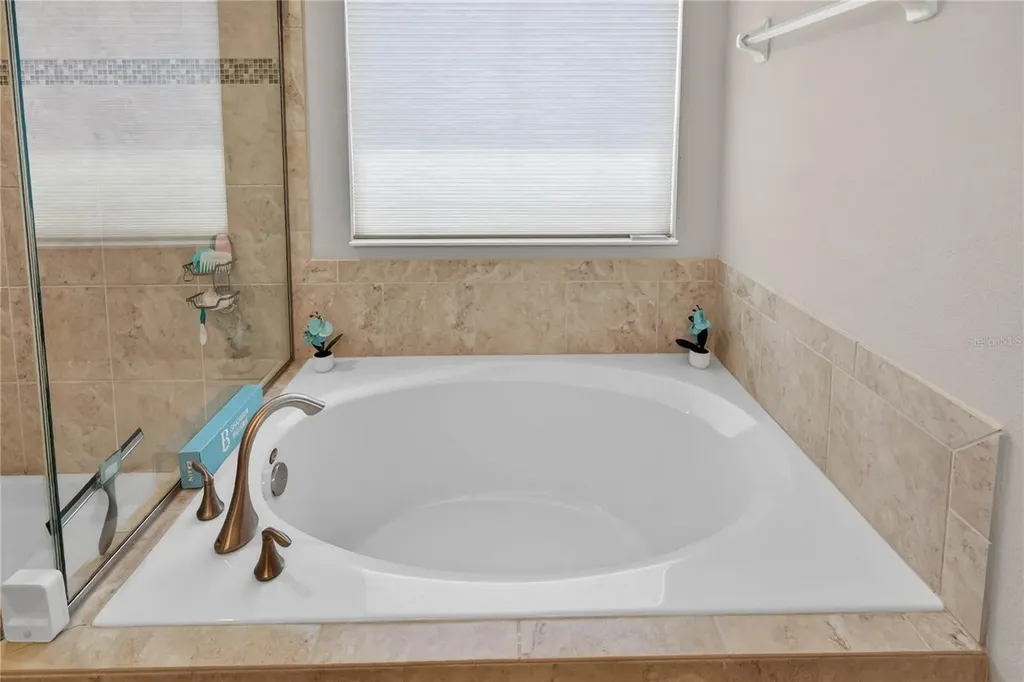 4869 Echo Court Oviedo FL 32765