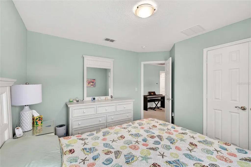 4869 Echo Court Oviedo FL 32765