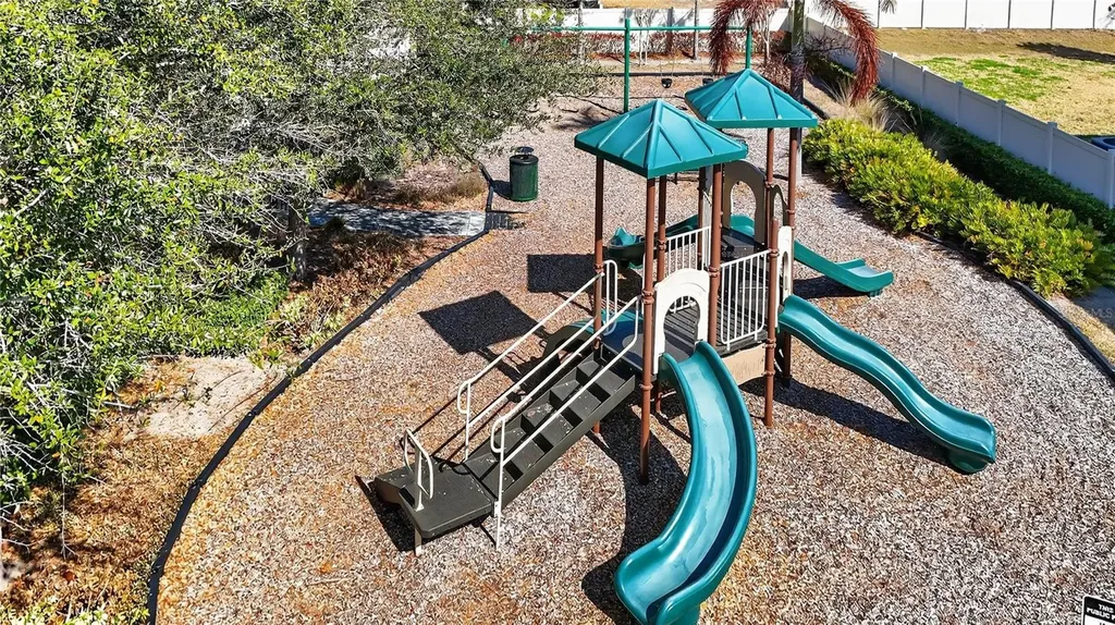 4869 Echo Court Oviedo FL 32765