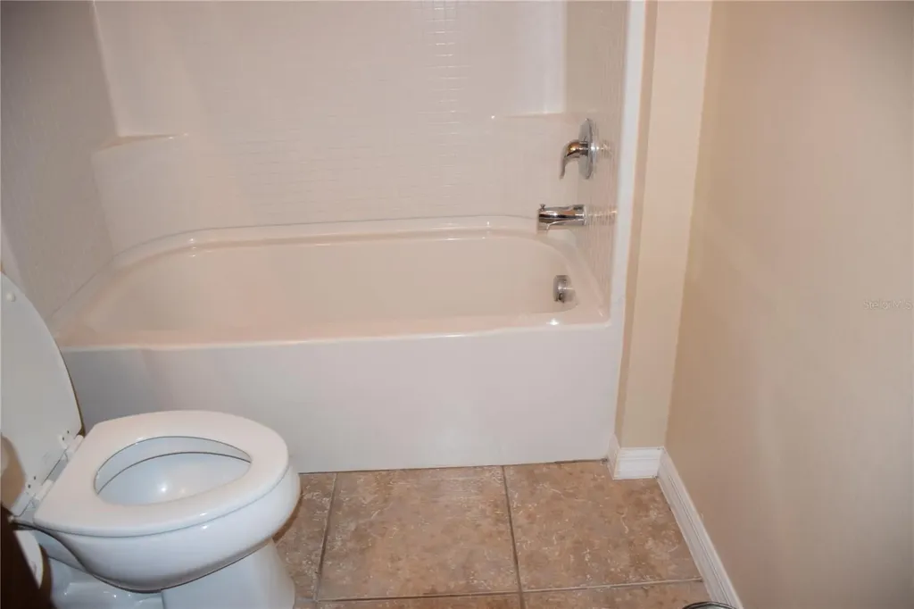 1516 Scarlet Oak Loop Winter Garden FL 34787