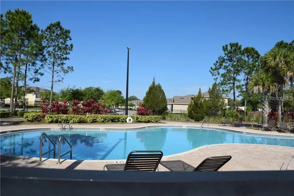 1516 Scarlet Oak Loop Winter Garden FL 34787