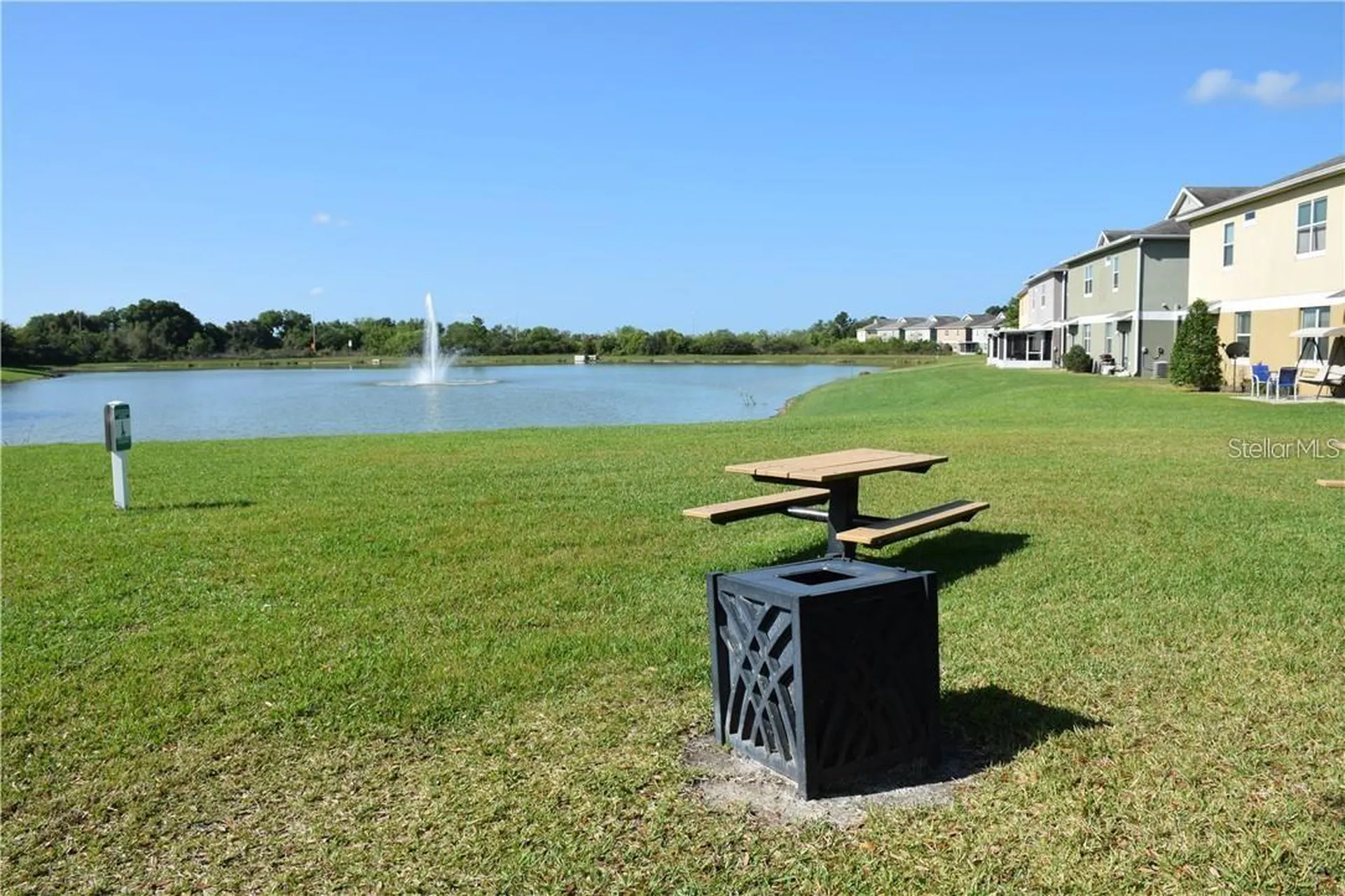 1516 Scarlet Oak Loop Winter Garden FL 34787