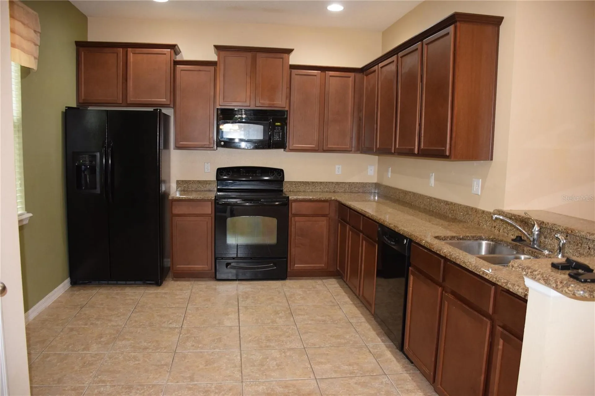 1516 Scarlet Oak Loop Winter Garden FL 34787