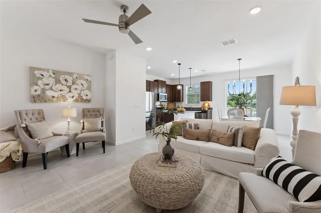 1070 Spring Palms Loop Orlando FL 32828