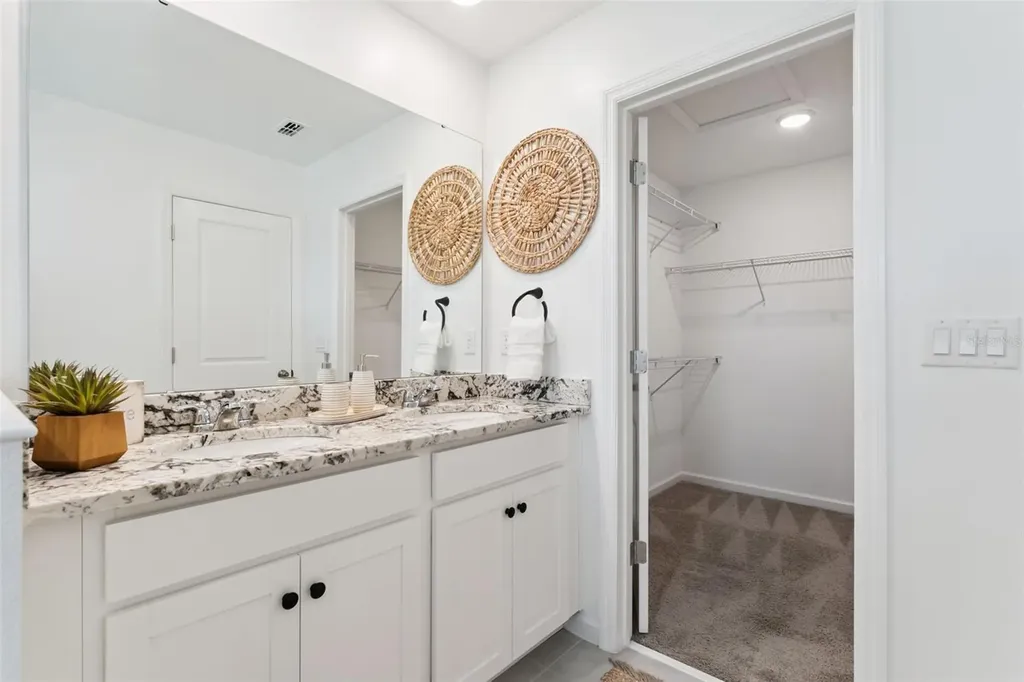 1070 Spring Palms Loop Orlando FL 32828