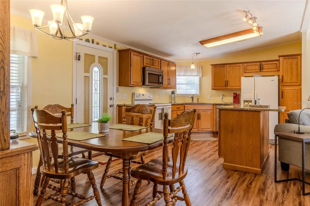 2100 Kings Highway Port Charlotte FL 33980