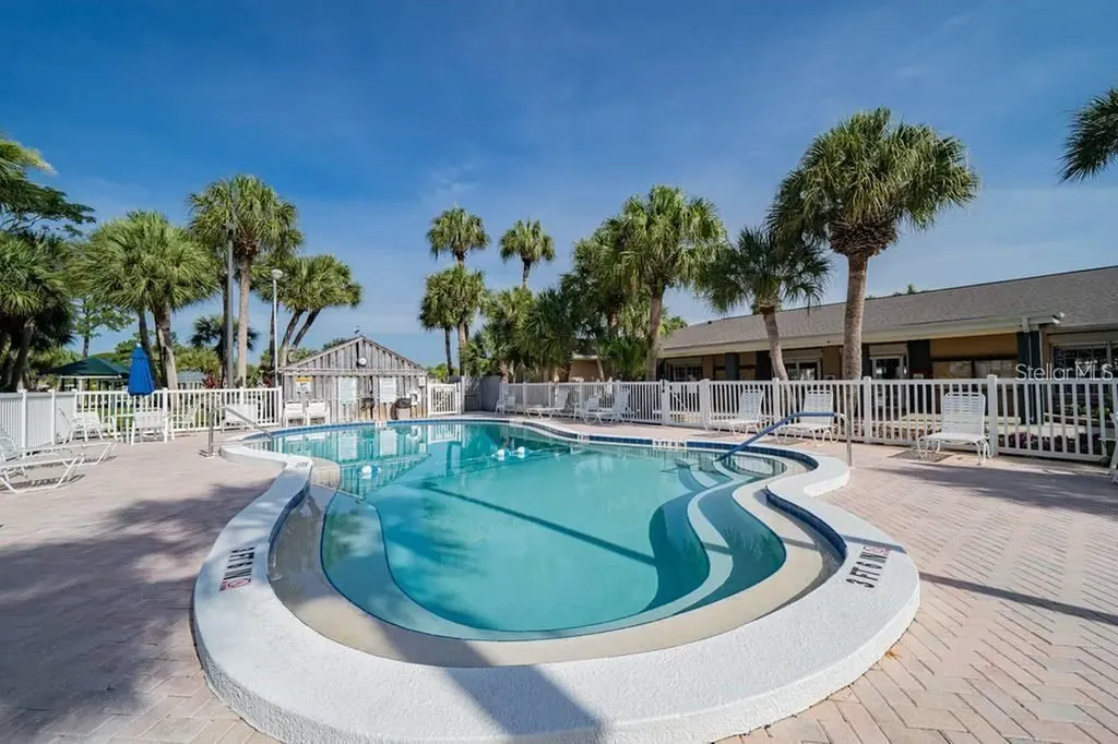 2100 Kings Highway Port Charlotte FL 33980