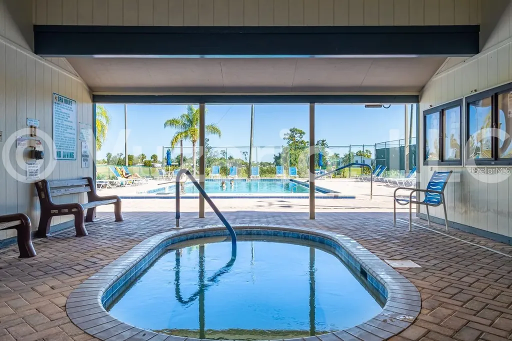 2100 Kings Highway Port Charlotte FL 33980