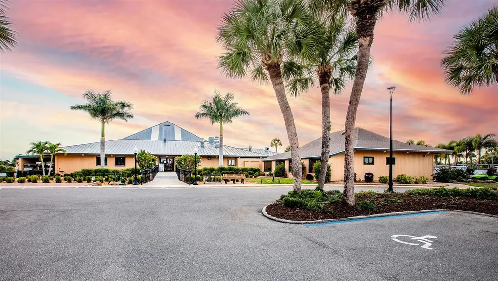 2100 Kings Highway Port Charlotte FL 33980