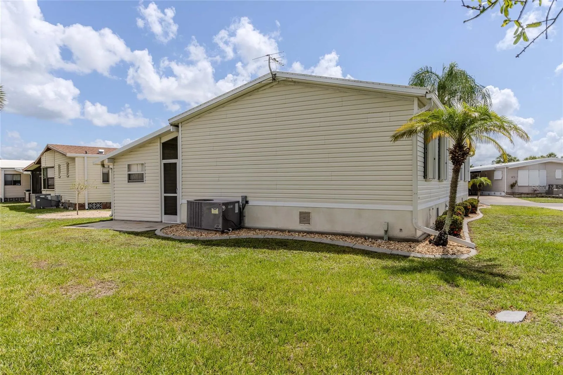 2100 Kings Highway Port Charlotte FL 33980