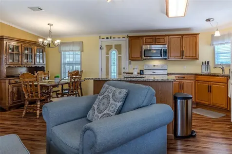 2100 Kings Highway Port Charlotte FL 33980