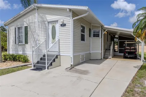 2100 Kings Highway Port Charlotte FL 33980