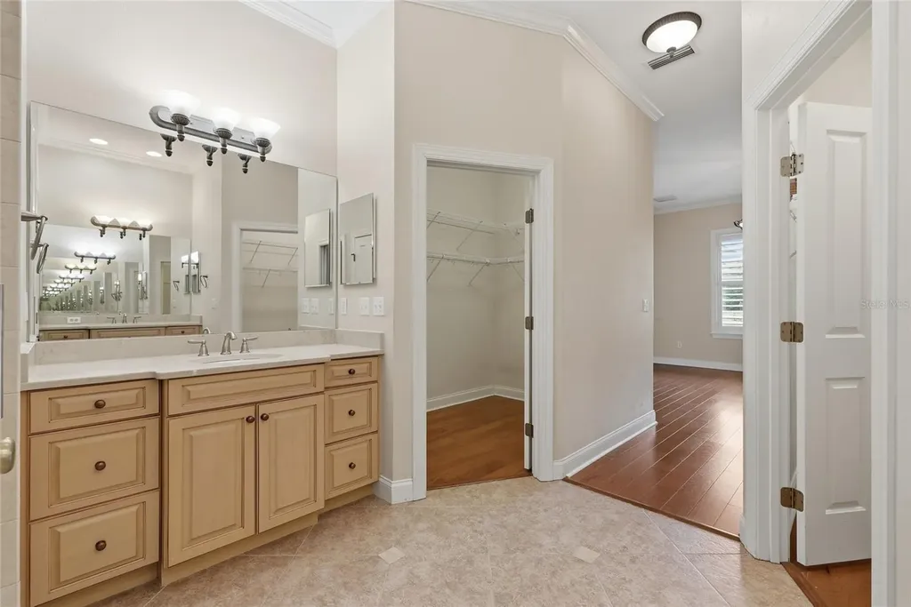 3926 SW 69th Avenue Gainesville FL 32608