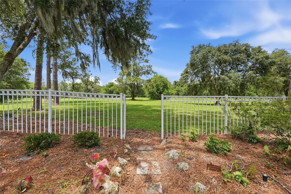 3926 SW 69th Avenue Gainesville FL 32608