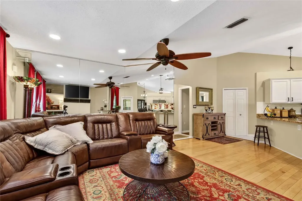 22733 Stallion Drive Sorrento FL 32776