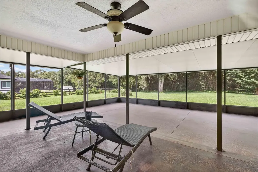 22733 Stallion Drive Sorrento FL 32776