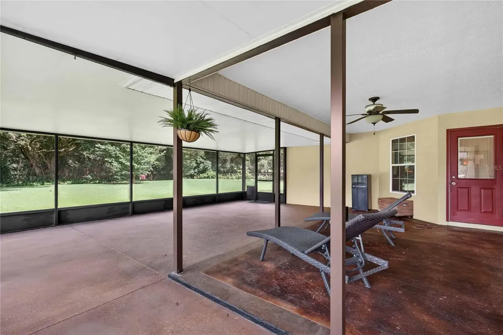 22733 Stallion Drive Sorrento FL 32776